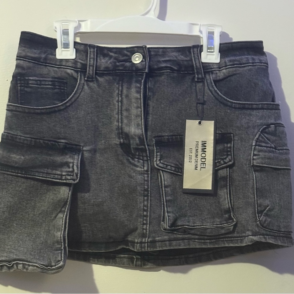 Women's Gray Mini cargo skort